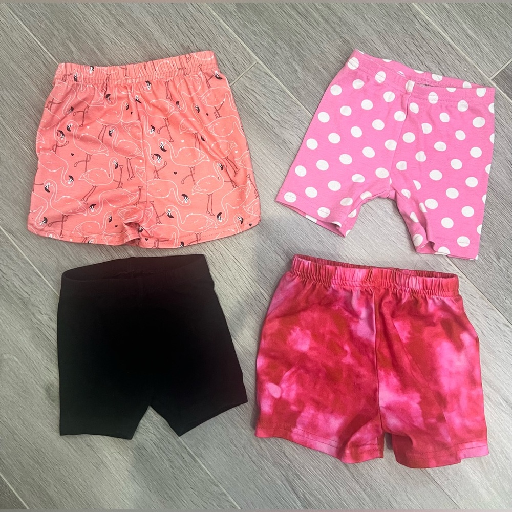 Bundle of 4 pairs of girl shorts. Sizes 12-18 to 18-24 months.